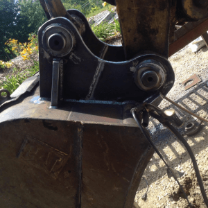 Excavator Bucket Welds